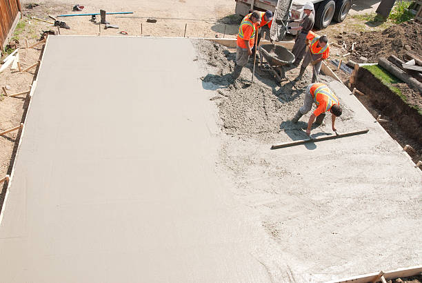 Best Concrete Driveway Installation in White City, UT
